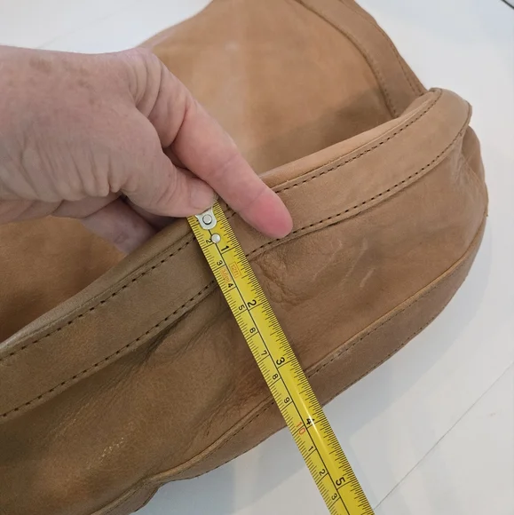 Spikes & Sparrow Tan Leather Satchel Bag Purse Very Good Condition - Picture 8 of 9